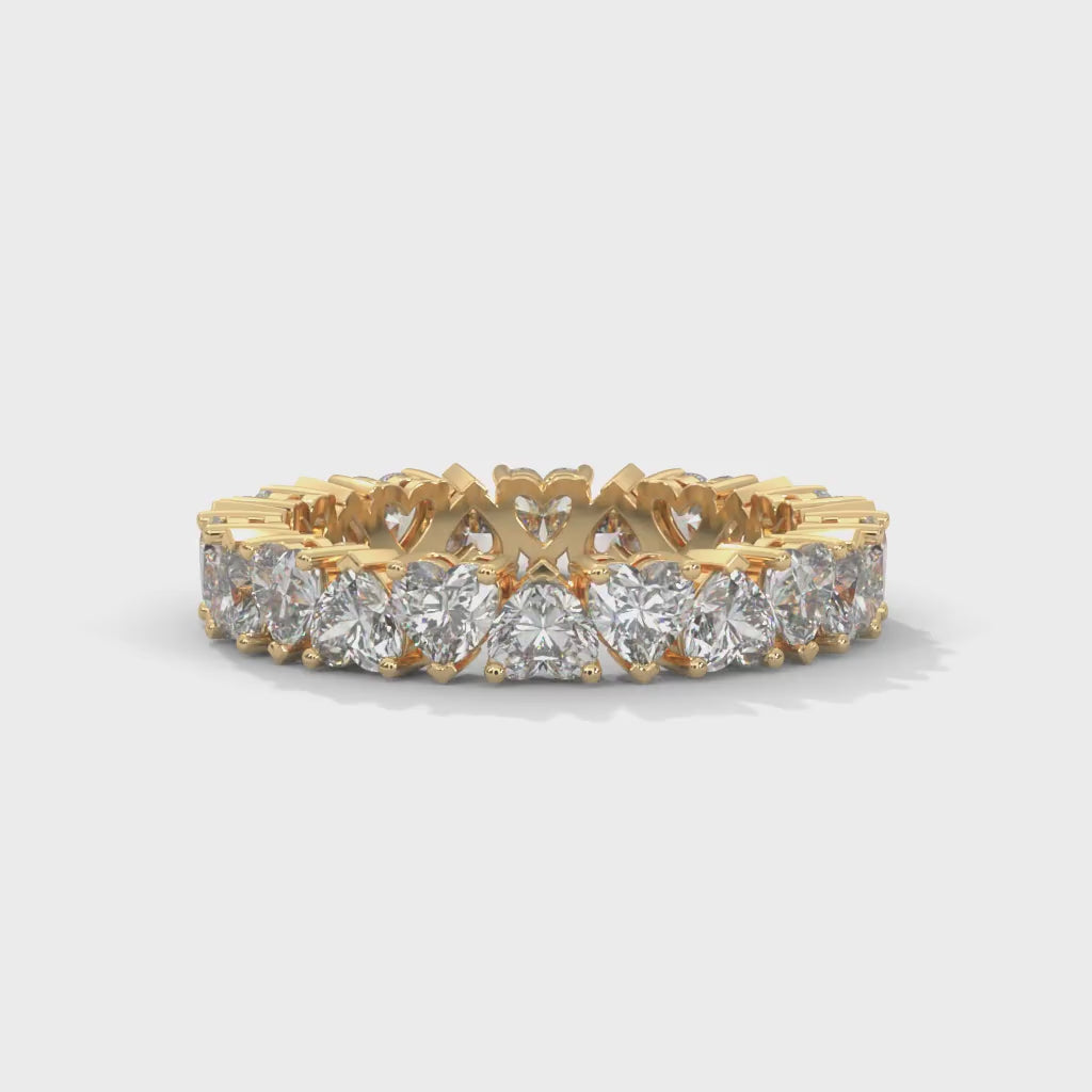 Heart-Motif Eternity Band rotating product video in yellow gold